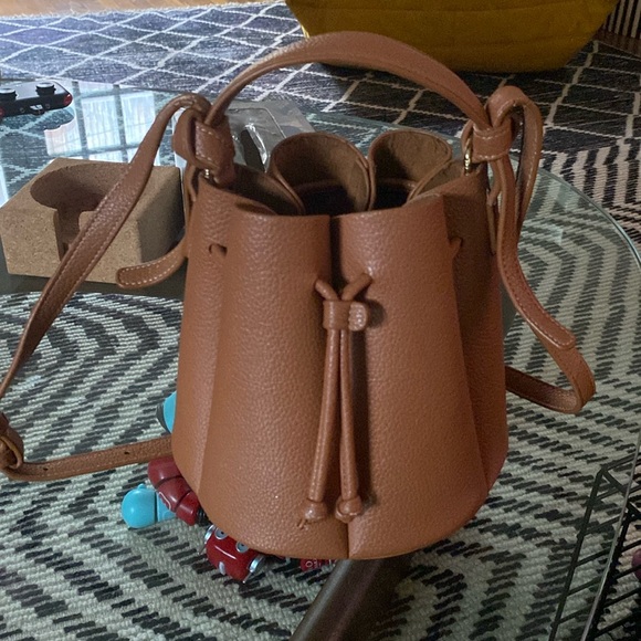 Polene numero 8. Pre-owned. See pics. No dust bag/box. Clean interior. - Picture 1 of 9